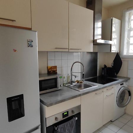 Modern 1 Bedroom Apartment Near The Metro. イヴリー＝シュル＝セーヌ エクステリア 写真