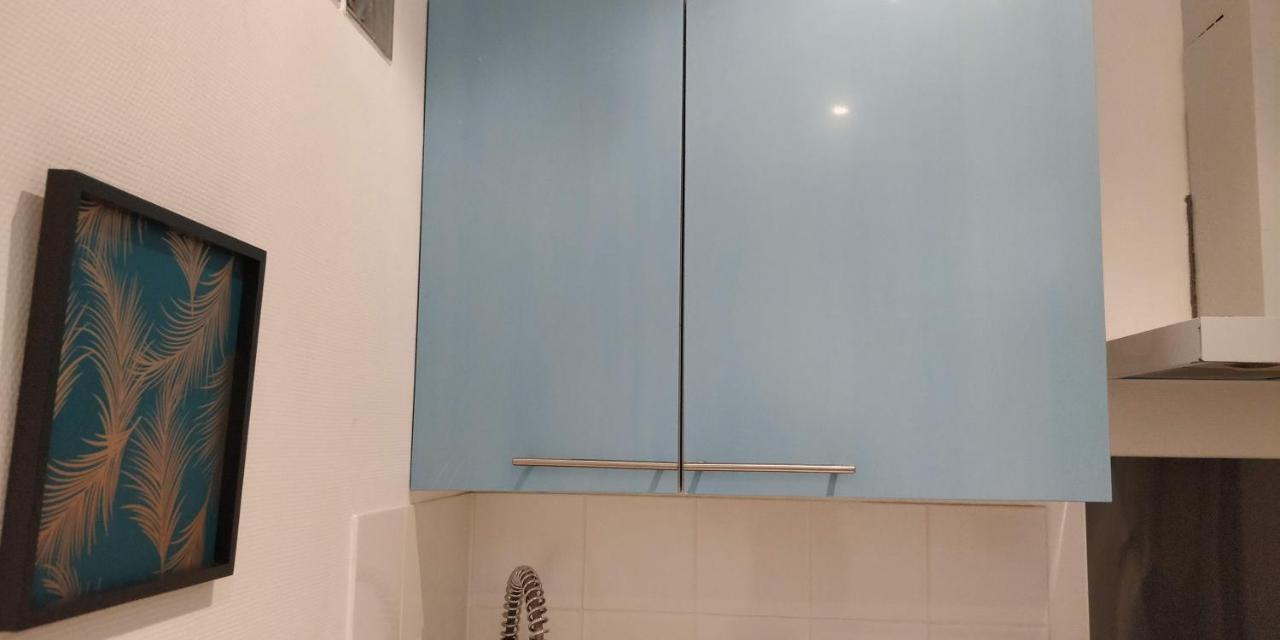 Modern 1 Bedroom Apartment Near The Metro. イヴリー＝シュル＝セーヌ エクステリア 写真
