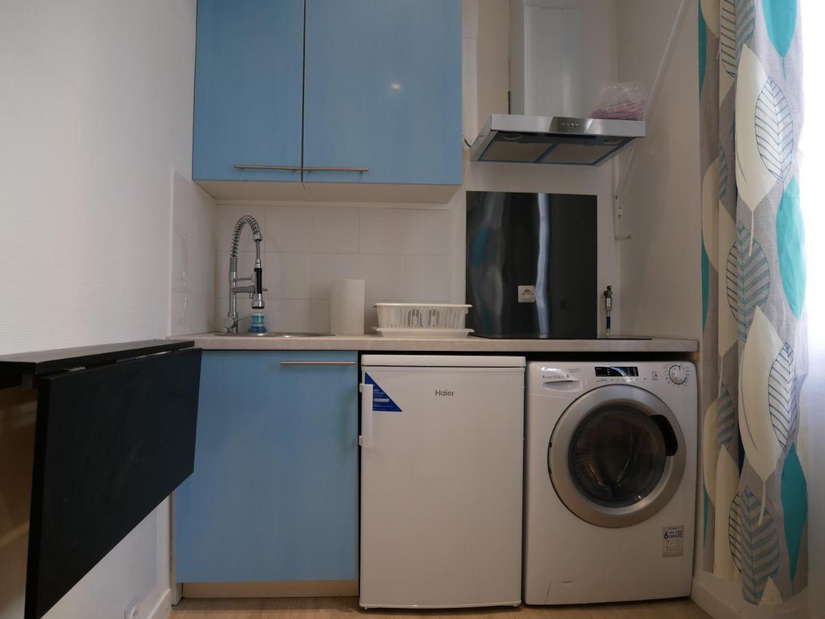Modern 1 Bedroom Apartment Near The Metro. イヴリー＝シュル＝セーヌ エクステリア 写真