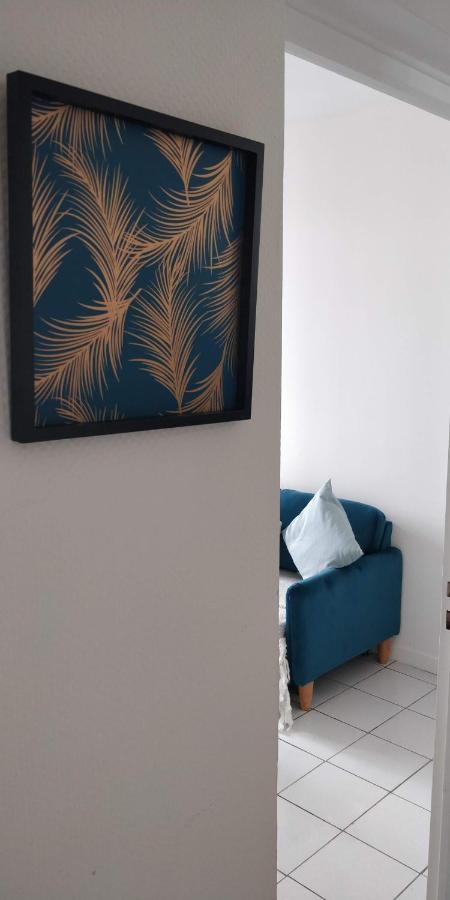 Modern 1 Bedroom Apartment Near The Metro. イヴリー＝シュル＝セーヌ エクステリア 写真